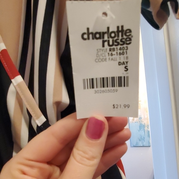 Top - Picture 2 of 2